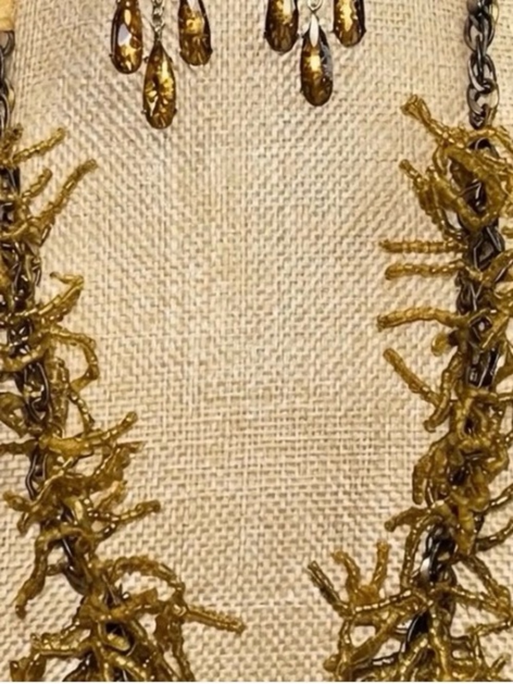 Gold Beaded Jewelry Set - Picture 8 of 8